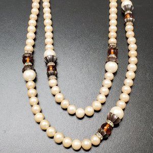 Vintage costume Pearl Necklace